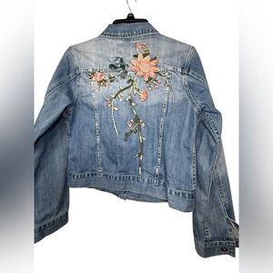 Fylo Women's Cropped Distressed Floral Embroidered Denim Jacket